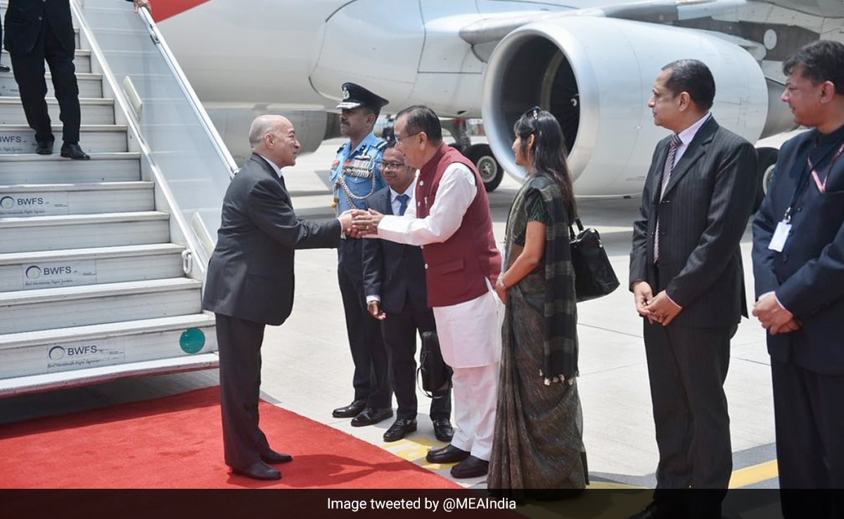 Cambodian King Norodom Sihamoni Arrives In Delhi For Day Visit