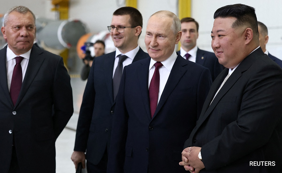Kim Jong Un Visits Russia's Aeronautics Factory Amid Arms Talks With Putin