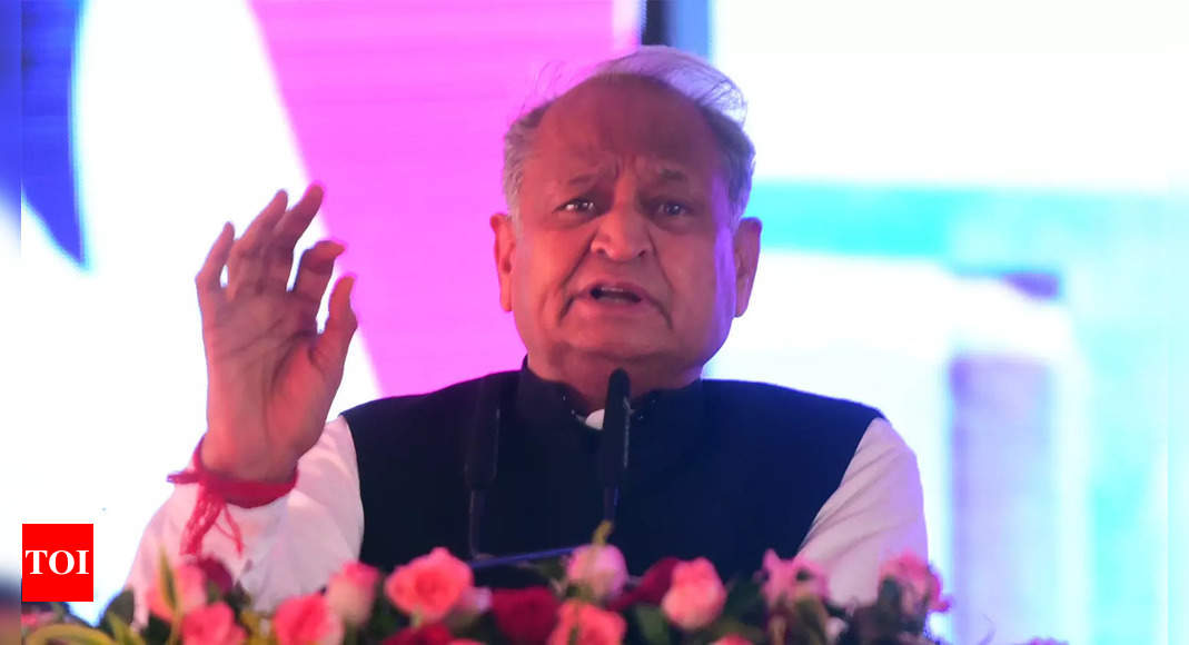Rajasthan's chief minister Gehlot promises English education for students