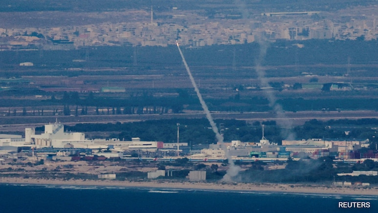 Hezbollah Fires Ballistic Missile Targeting Mossad Base Near Tel Aviv