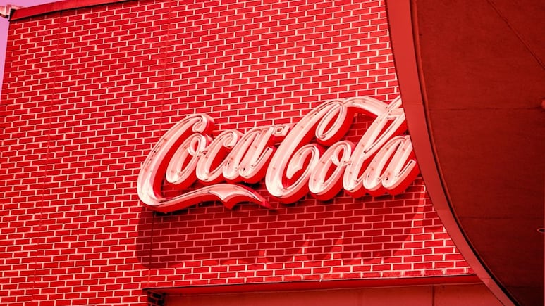Coca Cola Insider Tried Selling Secrets To Pepsi