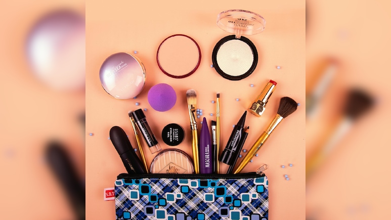 EU Agency Finds Banned Chemicals In Hundreds Of Cosmetic Products