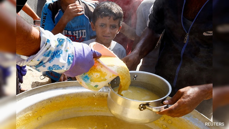 Israel Halts Key Commercial Food Imports To Gaza: Report