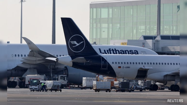 Lufthansa Fined 'Record' $ Million For Barring Jewish Passengers