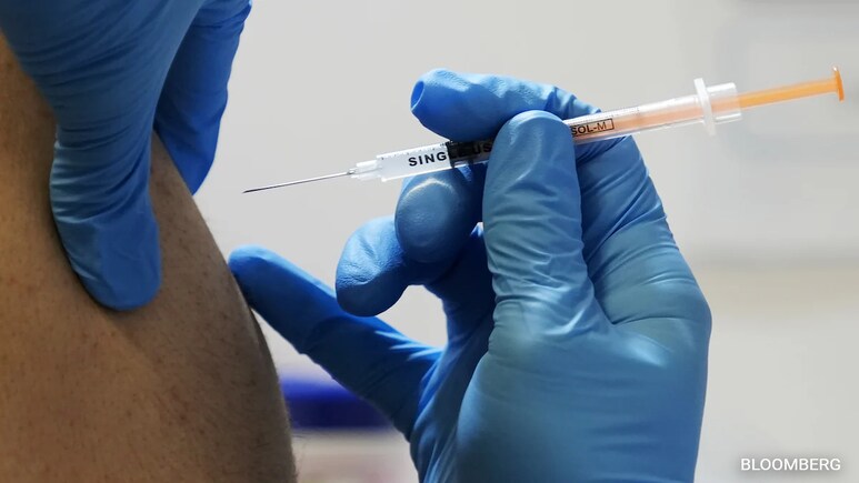 Pfizer, Merck Pneumonia Shots Approved For Adults Over