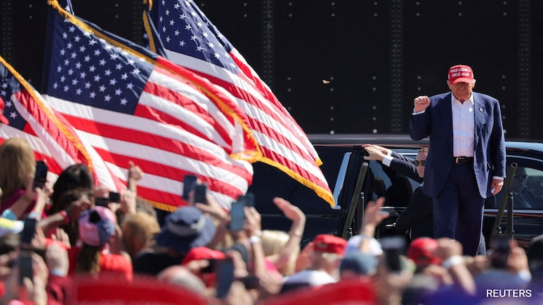 The Anatomy Of A Donald Trump Poll Rally