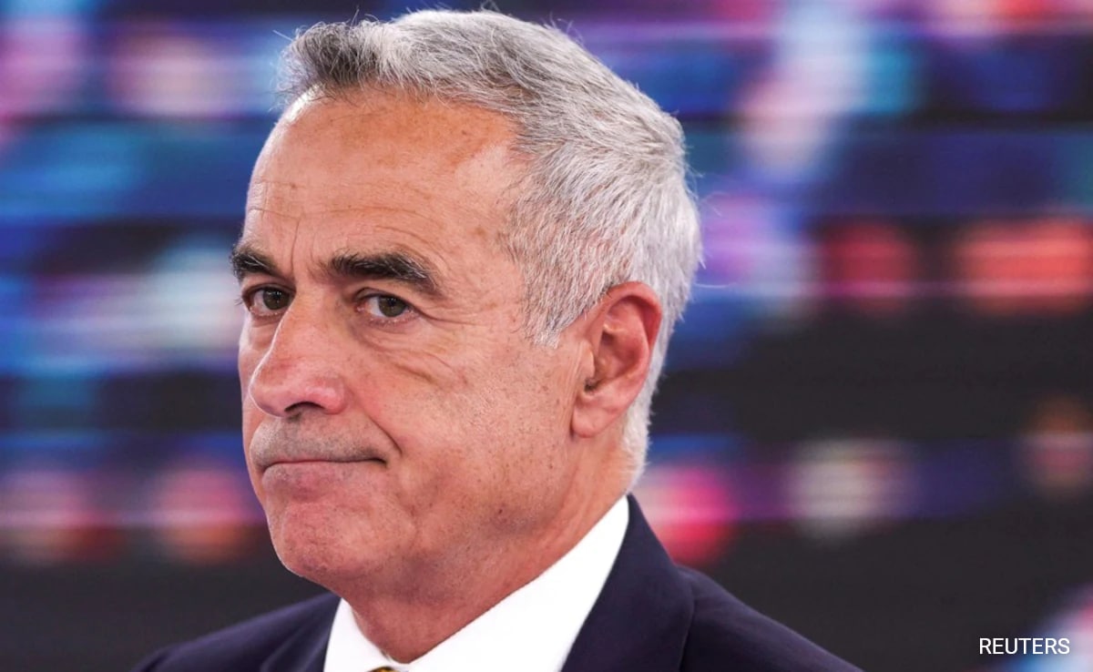 All About Romania's Pro Russia Leader Likely To Be Next President