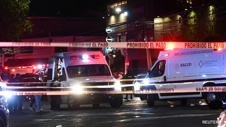 Gunmen Kill In Bar Shooting In Mexico