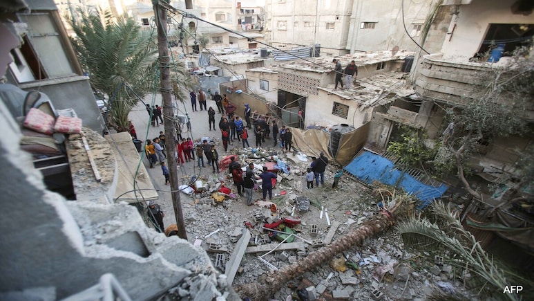 Israeli Strikes Kill Palestinians In Gaza Over Hours