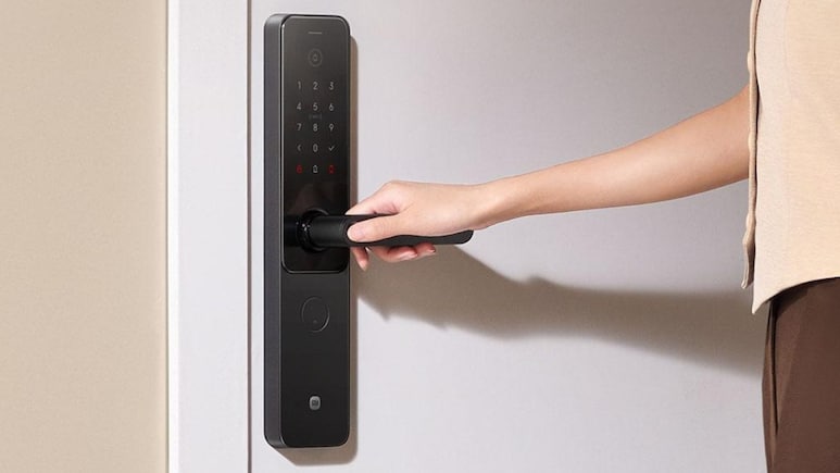 Japanese Man Broke Into , Homes To 'Relieve Stress'