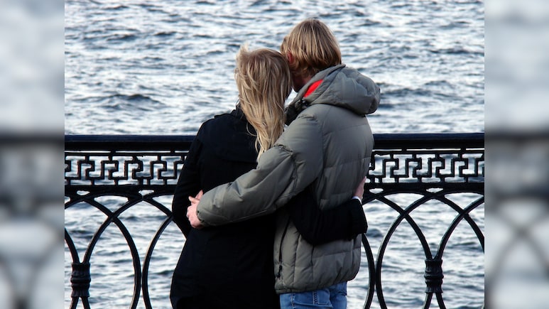 What Is 'Sledging', A Toxic Dating Trend That Gen Z Should Look Out For