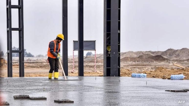 , Indian Construction Workers Enter Israel, Replace Barred Palestinians