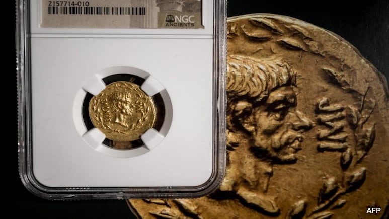 Historic Roman Aureus Featuring Brutus, Heads For Auction In Geneva