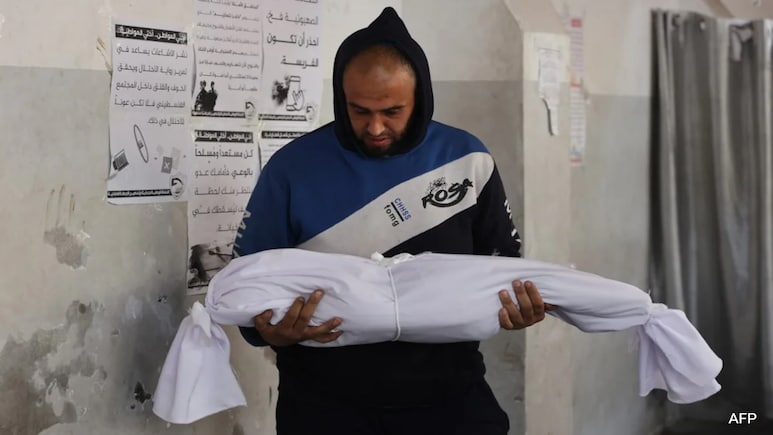 How Social Media Restricted Palestinian News And Boosted Israel's