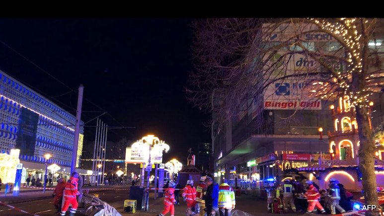 Saudi Man Arrested After Car Attack At Christmas Market In Germany