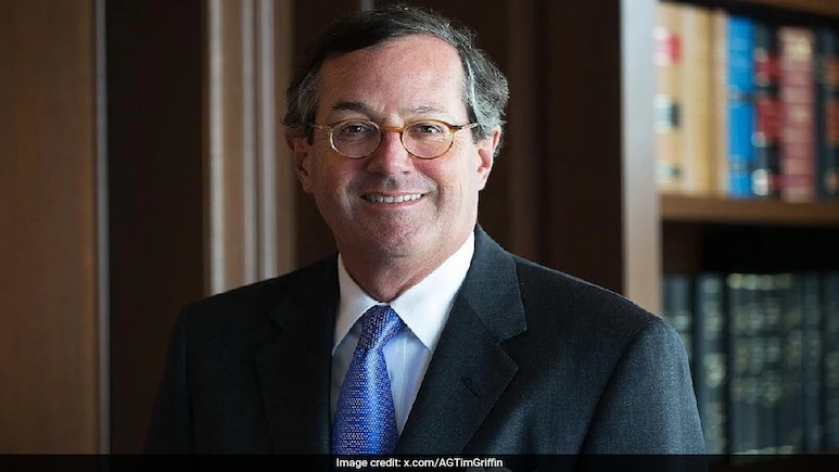 Trump Names Billionaire Investment Banker Warren Stephens As UK Envoy