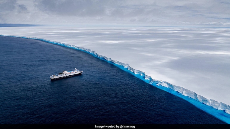 World's Largest Iceberg Aa Breaks Free, Drifts In The Southern Ocean