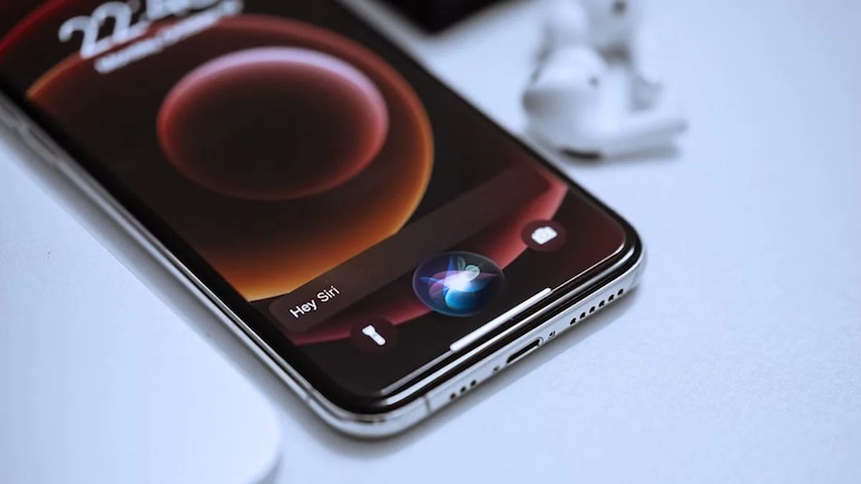 Never Sold Or Used Siri Data To Build Marketing Profiles: Apple