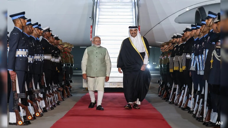 In Rare Gesture, PM Modi Receives Emir of Qatar At Airport