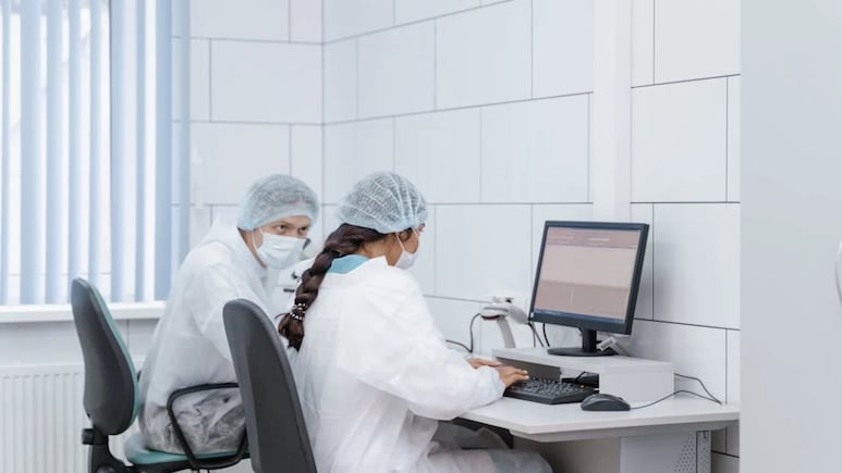 Scientists Deplore Sharp US Cut In Medical Research Funding