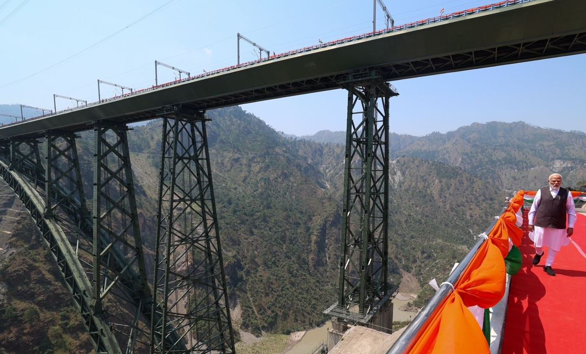 EIL & CEIL celebrate engineering brilliance at the World’s highest railway bridge “Chenab”