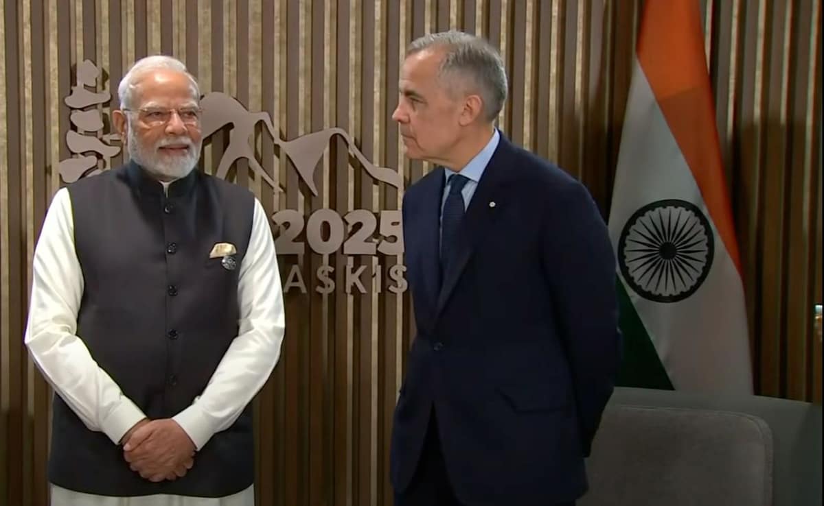 G Summit "India Canada Ties Extremely Important": PM Modi Meets Mark Carney