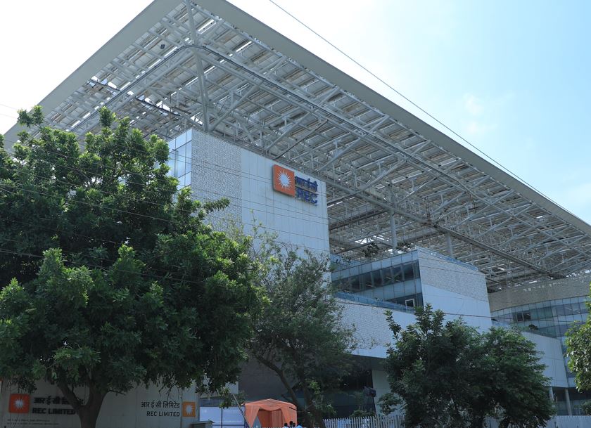 REC CLOCKS HIGHEST EVER QUARTERLY PROFIT OF ₹ CRORE