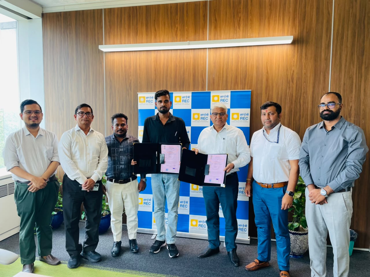 REC Limited to Benefit Over Students with Smart Classrooms in Government Schools of West Bengal
