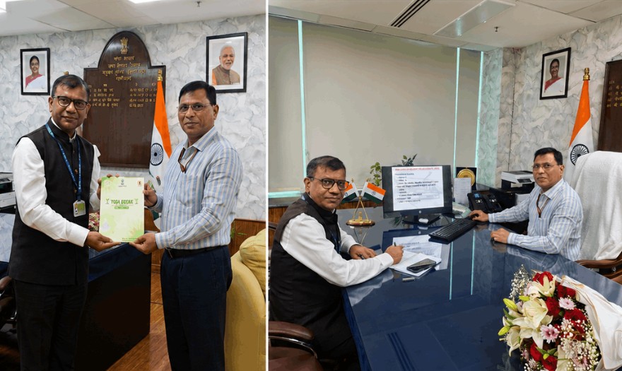 Aviation Safety in Focus: Pawan Hans CMD meets AAIB Director General in New Delhi